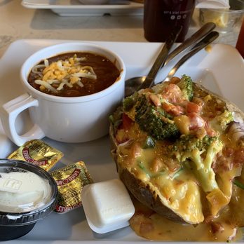 McAlister's Deli - Veggie Spud and Veggie chili - so delicious - Sandwiches Near Me - Gulfport, Mississippi McAlister's Deli - Veggie Spud and Veggie chili - so delicious - Sandwiches Near Me - Gulfport, Mississippi