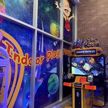 My Lil Town Eagle Rock - Decor - Indoor Playcenter Near Me - Los Angeles, California My Lil Town Eagle Rock - Decor - Indoor Playcenter Near Me - Los Angeles, California