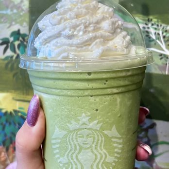 Starbucks - Matcha Crème Frappuccino Blended Beverage with Whip. It taste how it should, bit strong, but good hubby loved it! - Coffee & Tea Near Me - Honolulu, Hawaii Starbucks - Matcha Crème Frappuccino Blended Beverage with Whip. It taste how it should, bit strong, but good hubby loved it! - Coffee & Tea Near Me - Honolulu, Hawaii