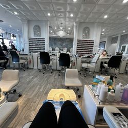 Nail Love