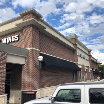 Buffalo Wild Wings - Chicken Wings Near Me - Sugar Land, Texas