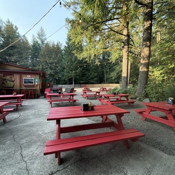 Wraptitude Gourmet Wraps, Burgers & Beers - Outdoor seating - Burgers Near Me - Welches, Oregon Wraptitude Gourmet Wraps, Burgers & Beers - Outdoor seating - Burgers Near Me - Welches, Oregon