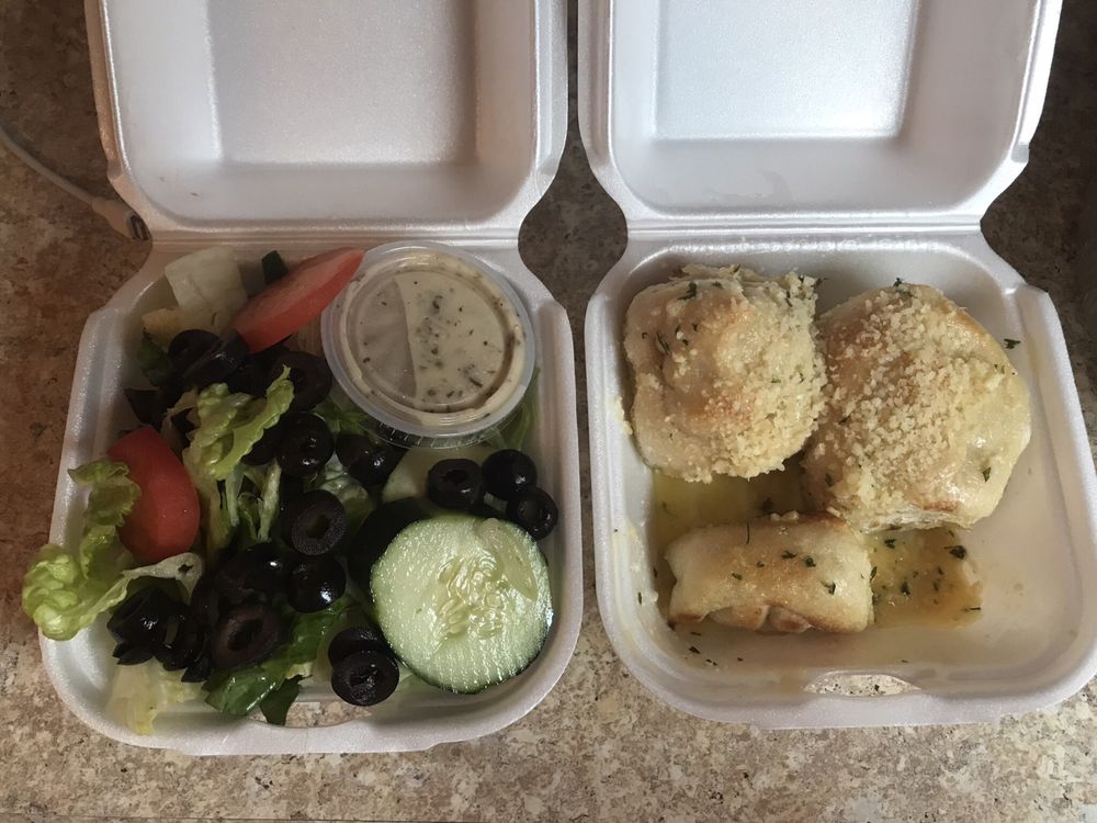 PEPPINO’S PIZZA AND PASTA Chicken Wings at 3731 W University Ave, Gainesville, Florida 17