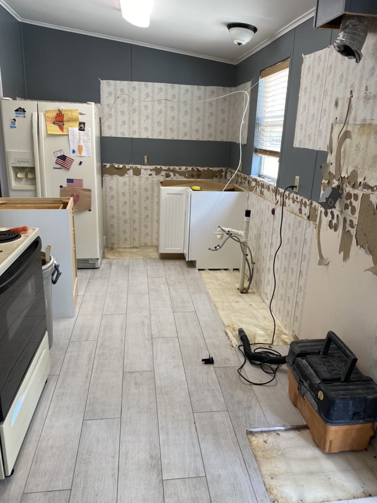 Slide of Rafaels Renovations