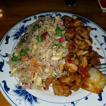 Fu Kung - A plate of bland "Chinese food". - Chinese Near Me - Valdez, Alaska