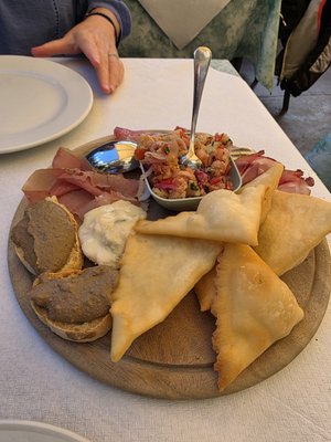 Ristorante Pizzeria La Cantina by null