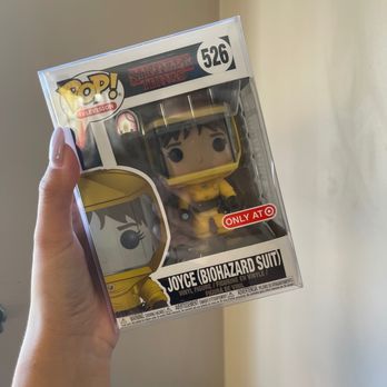 Awesome Collectibles - Toy Stores Near Me - Paramount , California