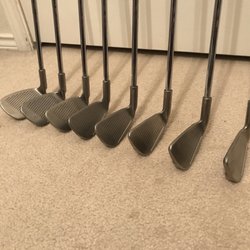 Lou's Golf Shop