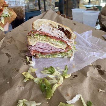 Country Deli - Delis Near Me - Kill Devil Hills, North Carolina