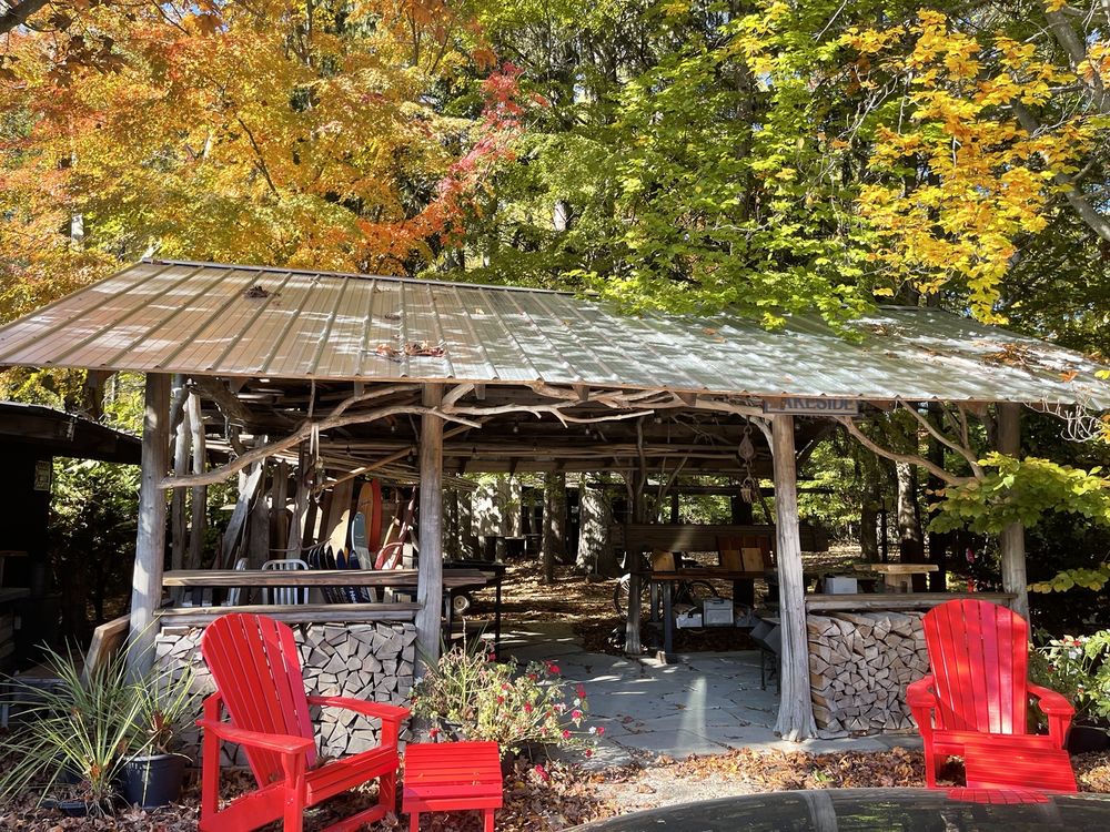 HEARTHWOODS CUSTOM FURNISHINGS Updated August 2024 68 Photos