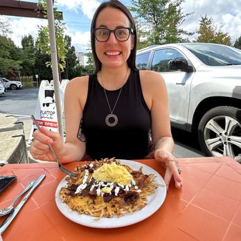 Flattop & Salamander - Loaded hashbrowns - Breakfast & Brunch Near Me - Portland, Oregon