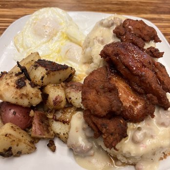 Lulu's - Chicken & Biscuit - New American Near Me - Richmond, Virginia Lulu's - Chicken & Biscuit - New American Near Me - Richmond, Virginia
