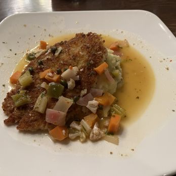 Cooper’s Hawk Winery & Restaurant - Roasted Chicken Giardiniera - half entree (husband and I split ) - Wine Bars Near Me - Morton Grove, Illinois Cooper’s Hawk Winery & Restaurant - Roasted Chicken Giardiniera - half entree (husband and I split ) - Wine Bars Near Me - Morton Grove, Illinois