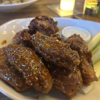Yard House - Wings - New American Near Me - New York, New York