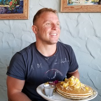Castaway Cafe - The Banana Mac Pancakes :) - American Near Me - Lahaina, Hawaii
