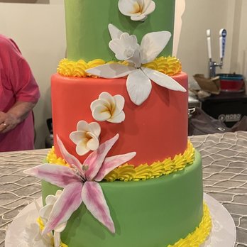 Aloha Bakery And Cafe - Another spectacular cake from Aloha Bakery - Bakeries Near Me - Boynton Beach, Florida
