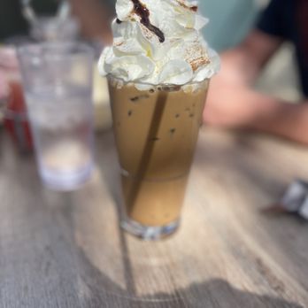 Eggs 'n Things Ko Olina - American Near Me - Kapolei, Hawaii