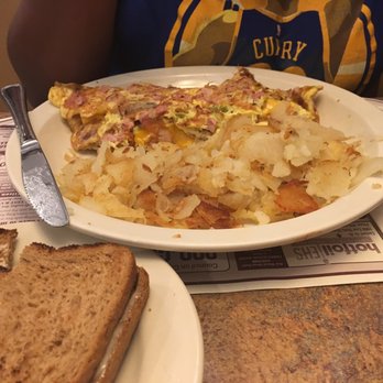Town & Country - Colorado omelette - Diners Near Me - Bordentown, New Jersey Town & Country - Colorado omelette - Diners Near Me - Bordentown, New Jersey