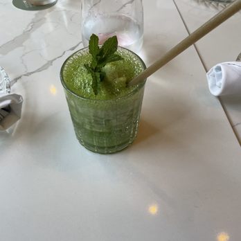 Abbalé - Limonada cocktail with mint and prosecco - Mediterranean Near Me - Miami Beach, Florida