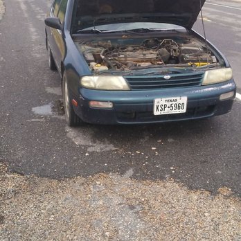 Kwik Kar @ Denison - This is where my car broke down and was towed away almost three weeks ago - Oil Change Stations Near Me - DENISON, Texas
