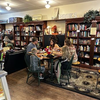 Gandy Dancer Mercantile - This family is celebrating the dad's birthday! We even got him to wear the crown! - Ice Cream & Frozen Yogurt Near Me - Ogden, Utah