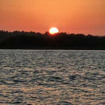 Crystal Coast Lady Cruises - Sunset - Boating Near Me - Beaufort, North Carolina