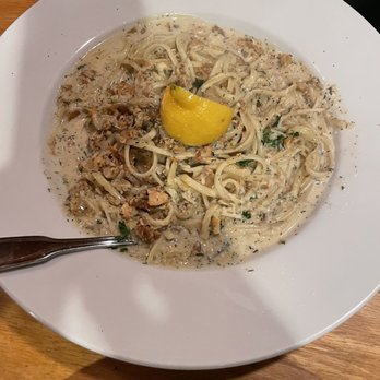 Boat Shed - Smoked salmon fettuccine - Seafood Near Me - Bremerton, Washington Boat Shed - Smoked salmon fettuccine - Seafood Near Me - Bremerton, Washington