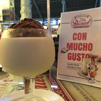 Orxata Daniel - Get the Grande (€6.15) -- coz it's freakin hot in Valencia - Ice Cream & Frozen Yogurt Near Me - Valencia, V