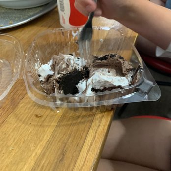 Geraldi’s - Chocolate mousse - Pizza Near Me - McMinnville, Oregon