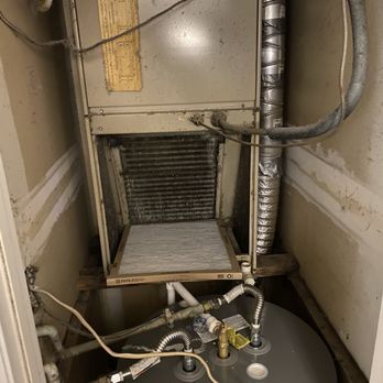 Foundry Townhomes - Vent does not fit form function properly to hvac system - Apartments Near Me - Simpsonville, South Carolina Foundry Townhomes - Vent does not fit form function properly to hvac system - Apartments Near Me - Simpsonville, South Carolina