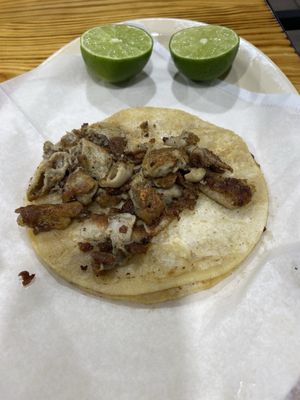 Carnitas El Guero by null