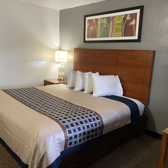 USA INN - KING ROOM - Hotels Near Me - Mount Vernon, Missouri USA INN - KING ROOM - Hotels Near Me - Mount Vernon, Missouri