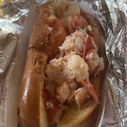 Large Lobster Roll with Butter* Not worth it