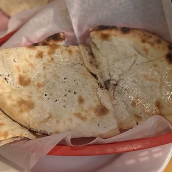 Himalayan House Restaurant - Garlic cilantro naan - Indian Near Me - Chula Vista, California Himalayan House Restaurant - Garlic cilantro naan - Indian Near Me - Chula Vista, California