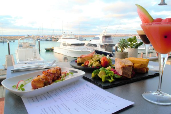 Skeetas Restaurant Bar & Cafe by null