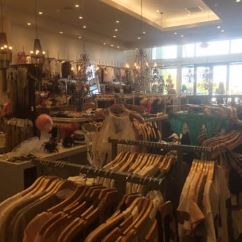 Hotties World - Women's Clothing Near Me - Las Vegas, Nevada