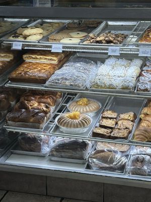 Bea's Bakery by null