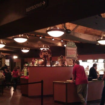 Market Fresh Buffet - customers at the counter - Buffets Near Me - Wisconsin Dells, Wisconsin Market Fresh Buffet - customers at the counter - Buffets Near Me - Wisconsin Dells, Wisconsin