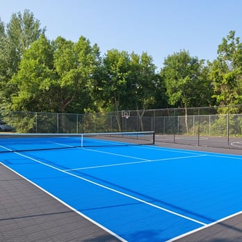 Greenfield Apartments - Onsite Tennis Court - Apartments Near Me - Hopkins, Minnesota Greenfield Apartments - Onsite Tennis Court - Apartments Near Me - Hopkins, Minnesota