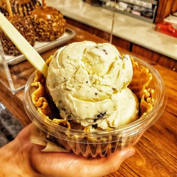 Kilwins Ice Cream - Chocolate - Fudge - Ice Cream & Frozen Yogurt Near Me - Fort Lauderdale, Florida Kilwins Ice Cream - Chocolate - Fudge - Ice Cream & Frozen Yogurt Near Me - Fort Lauderdale, Florida