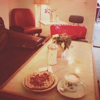 Kauf Dich Glücklich Café - Waffel+ coffee! - Cafes Near Me - Berlin, BE