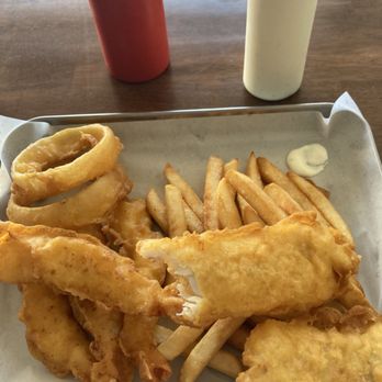 Big Fish - Fish and shrimp combo - Fish & Chips Near Me - Sacramento, California