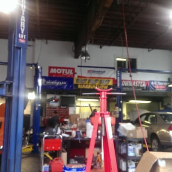 Westcoast Auto Repairs - It may look small in this picture, but compared to the other two shops in the same building.. it ain't! - Auto Repair Near Me - Burnaby, British Columbia Westcoast Auto Repairs - It may look small in this picture, but compared to the other two shops in the same building.. it ain't! - Auto Repair Near Me - Burnaby, British Columbia