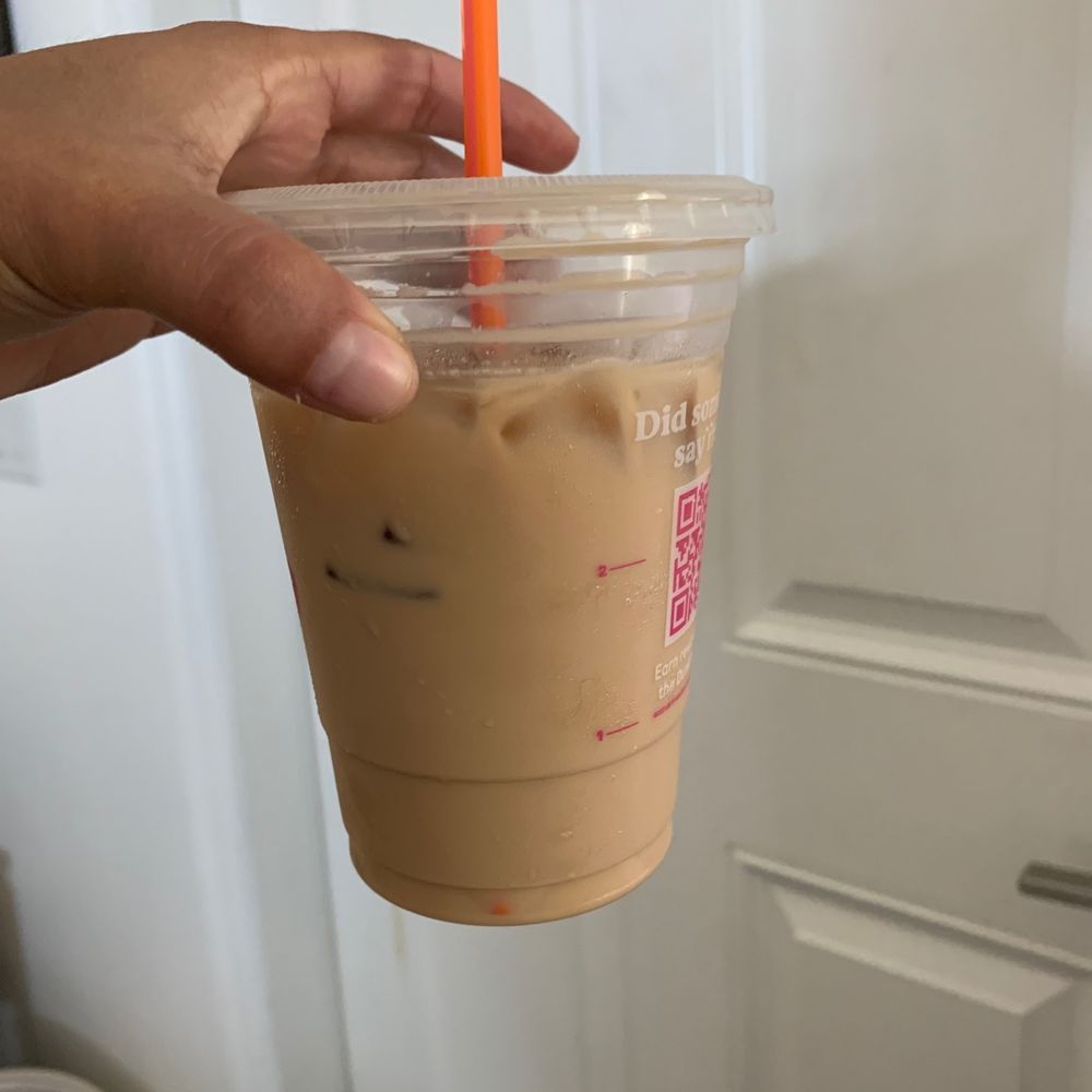 Pumpkin spice latte without the whipped cream. I expected the drink like the picture shows on their menu