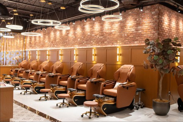 The Venetian Nail Spa by null