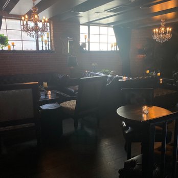 Highball - Cocktail Bars Near Me - Phoenix, Arizona