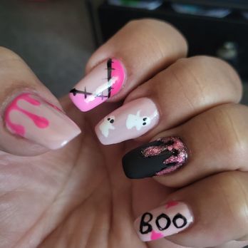 Niki Nails - Nail Salons Near Me - San Jose, California