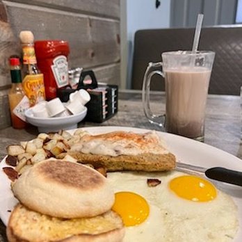 Le Peep - Country fried steak - Breakfast & Brunch Near Me - Loveland, Ohio Le Peep - Country fried steak - Breakfast & Brunch Near Me - Loveland, Ohio