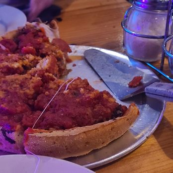 Heirloom Pizza - Deep dish custom order. Pepperoni, meatball, mushroom, onion and bell pepper - Pizza Near Me - Monterey, California Heirloom Pizza - Deep dish custom order. Pepperoni, meatball, mushroom, onion and bell pepper - Pizza Near Me - Monterey, California