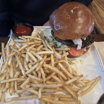 Oakside - Burger - Seafood Near Me - Big Bear Lake, California Oakside - Burger - Seafood Near Me - Big Bear Lake, California